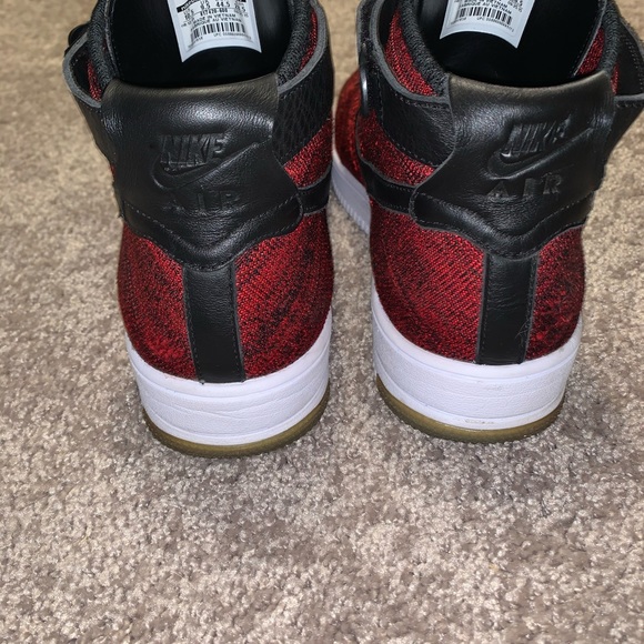 Nike Air Force 1 Flyknit University Team Size 10.5 main image 6